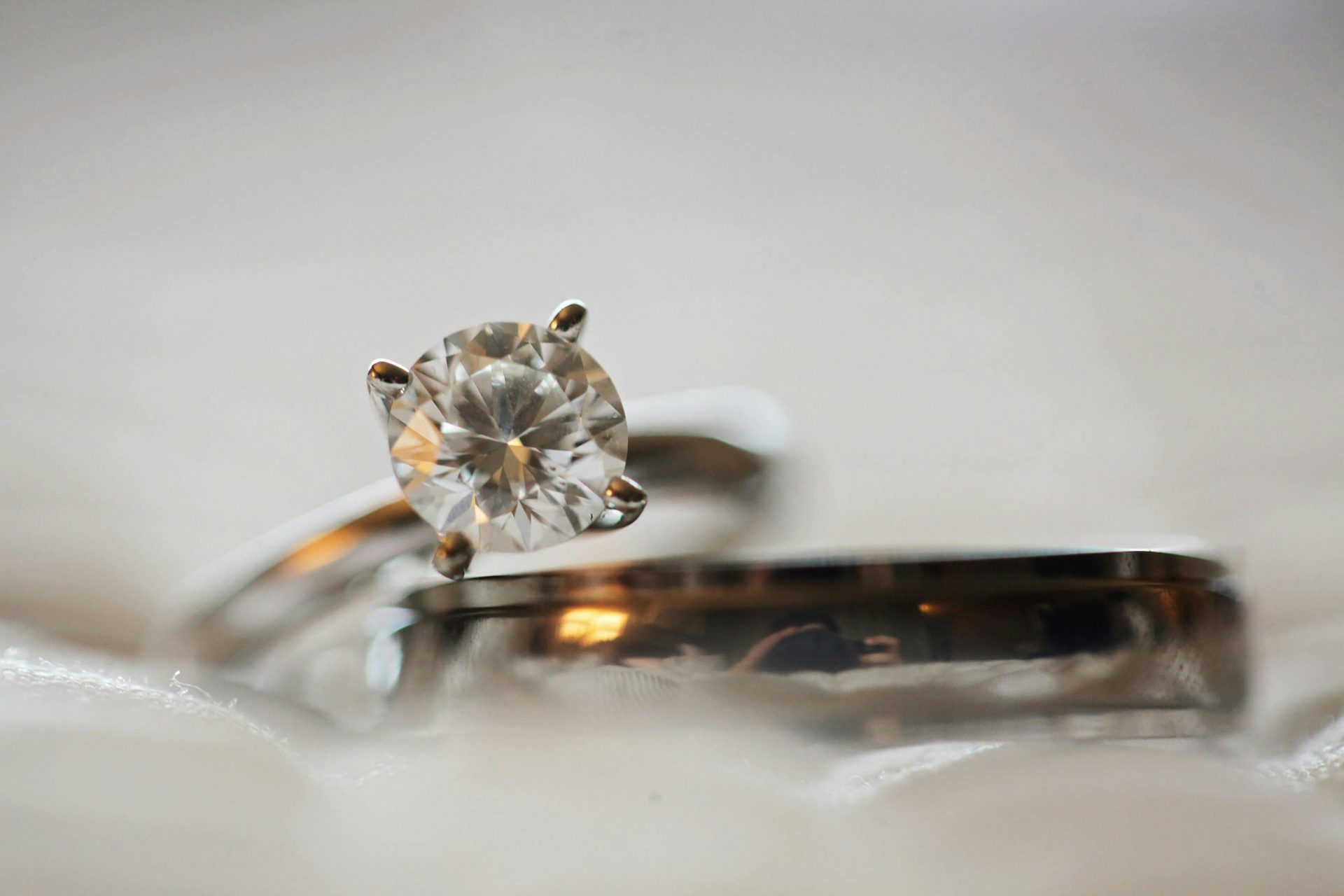 Bague de fiançailles avec diamant